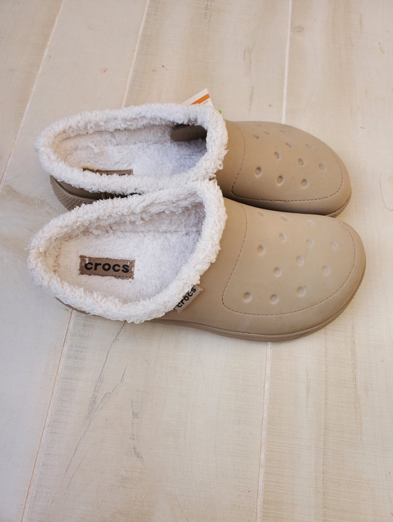 CROCS Shoes - Crocs Roomy Fit Lined Clogs Nwt
